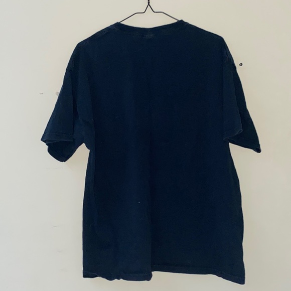 Burlesque graphic Tee - Picture 2 of 3